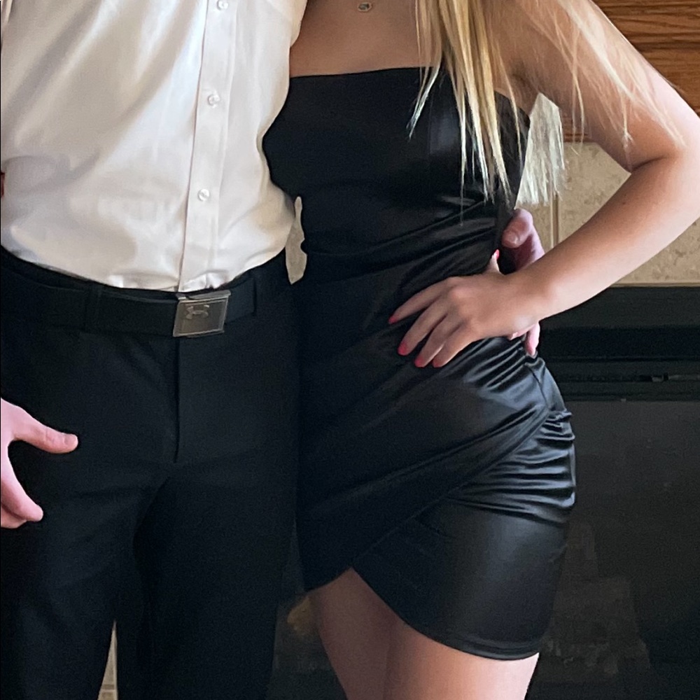 black homecoming dress
